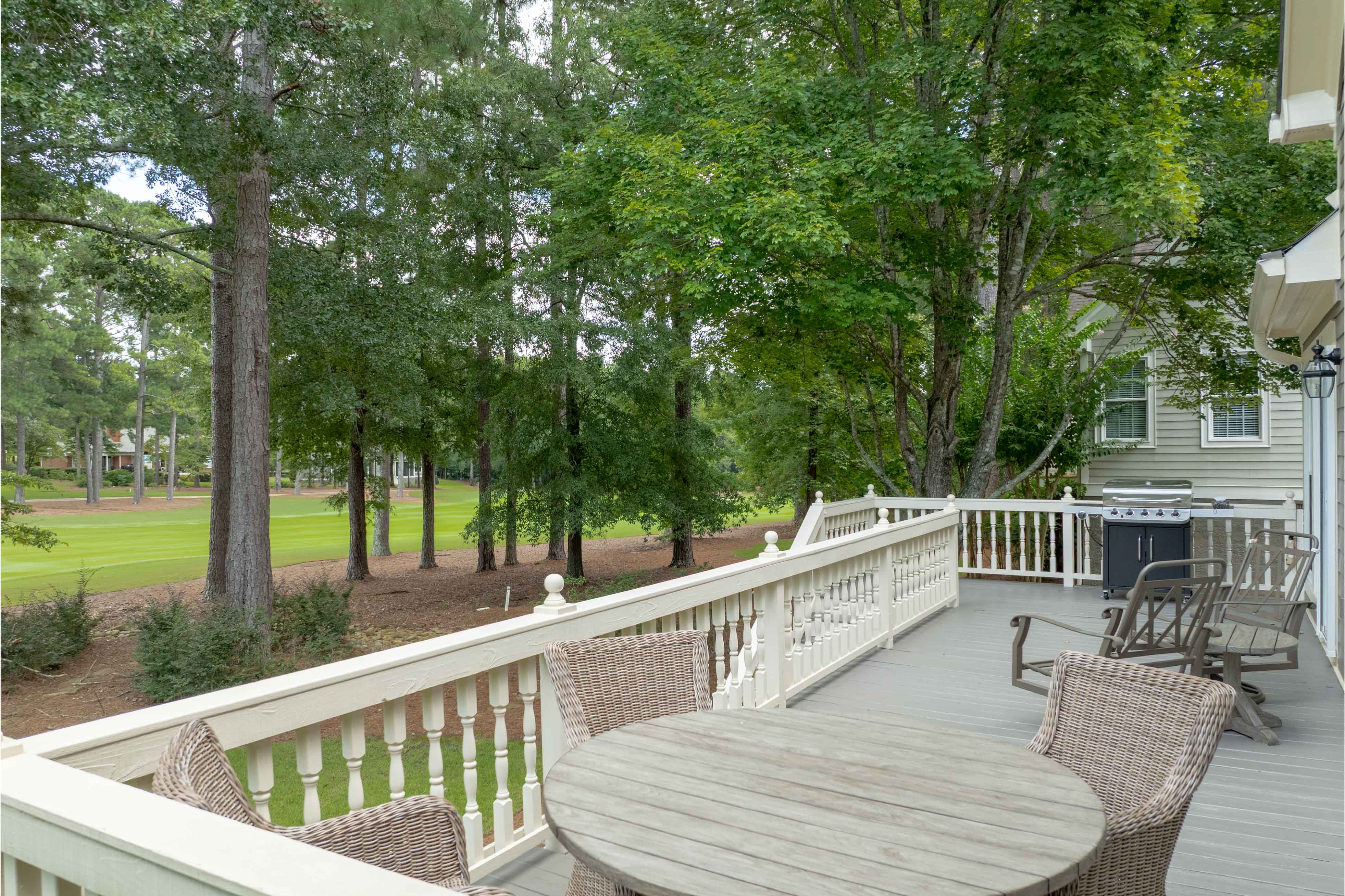124 Oakton North image 20